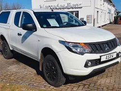 Weiß Gebraucht 2016 Mitsubishi L200 Basis Abholung | 17.500 € (Fairer Preis)