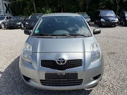 Silber Gebraucht 2007 Toyota Yaris Cool Kleinwagen | 1.200 € (Guter Preis)