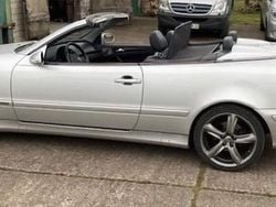 Silber Gebraucht 2002 Mercedes CLK230 Cabrio | 7.800 € (Fairer Preis)