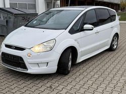 Frostweiß Gebraucht 2009 Ford S-MAX Titanium S Van / Kleinbus | 3.900 € (Fairer Preis)