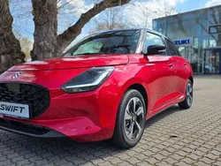 Burning red pearl/cosmic black Neu 2025 Suzuki Swift Comfort+ Kleinwagen | 19.950 €