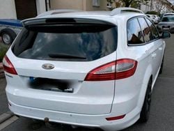 Weiß Gebraucht 2009 Ford Mondeo Titanium S Kombi | 1.800 € (Guter Preis)