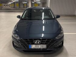 Blau Gebraucht 2022 Hyundai i30 Trend Limousine | 14.500 € (Etwas zu teuer)
