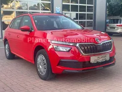 Rot Gebraucht 2020 Skoda Kamiq Active SUV | 15.490 € (Fairer Preis)