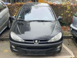 Schwarz Gebraucht 2003 Peugeot 206 Kleinwagen | 999 € (Guter Preis)