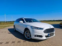 Weiß Gebraucht 2015 Ford Mondeo Titanium Kombi | 11.200 € (Fairer Preis)