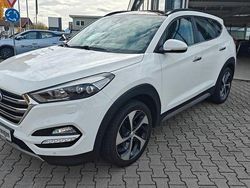 Weiß Gebraucht 2017 Hyundai Tucson Premium SUV | 18.490 € (Fairer Preis)