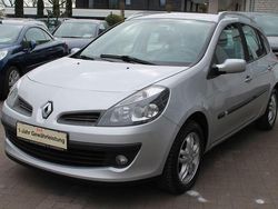 Grau Gebraucht 2008 Renault Clio II Dynamique Limousine | 3.500 € (Teuer)