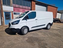Weiß Gebraucht 2018 Ford Transit Custom Van / Kleinbus | 7.200 € (Fairer Preis)