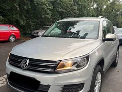 Silber Gebraucht 2011 VW Tiguan Trendline SUV | 9.500 € (Guter Preis)