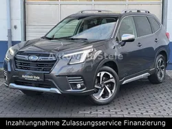 Grau Gebraucht 2023 Subaru Forester Platinum SUV | 35.400 € (Fairer Preis)