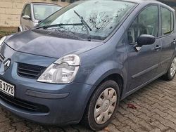 Blau Gebraucht 2007 Renault Modus Van / Kleinbus | 2.000 € (Fairer Preis)