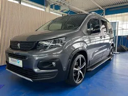 Grau Gebraucht 2019 Peugeot Rifter Allure GT-Line Van / Kleinbus | 13.999 € (Guter Preis)