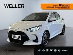 Weiss Gebraucht 2024 Toyota Yaris Team Kleinwagen | 17.880 € (Guter Preis)