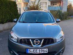 Grau Gebraucht 2011 Nissan Qashqai +2 SUV | 9.500 € (Fairer Preis)