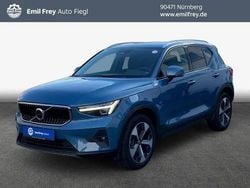 Blau Gebraucht 2024 Volvo XC40 Core SUV | 33.990 € (Fairer Preis)
