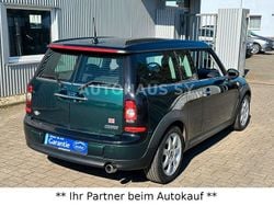 Grün Gebraucht 2009 Mini Cooper Clubman Kombi | 4.970 € (Fairer Preis)