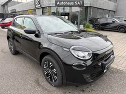 Schwarz Neu 2025 Fiat 600 Limousine | 24.990 € (Guter Preis)