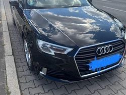 Schwarz Gebraucht 2018 Audi A3 Sport Limousine | 16.490 € (Fairer Preis)