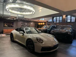 Grau Gebraucht 2021 Porsche 911 Targa 4S Chrono Cabrio | 137.777 €