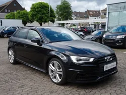 Schwarz Gebraucht 2014 Audi S3 Sport Limousine | 24.950 €