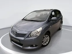 Blau Gebraucht 2011 Toyota Verso Edition Van / Kleinbus | 7.980 € (Fairer Preis)