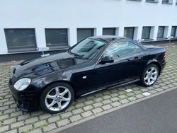 Schwarz Gebraucht 2000 Mercedes SLK230 Cabrio | 6.250 € (Etwas zu teuer)