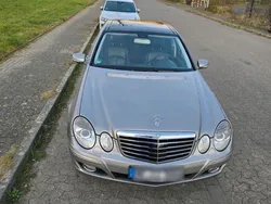 Grau Gebraucht 2006 Mercedes E350 Elegance Limousine | 8.500 € (Fairer Preis)