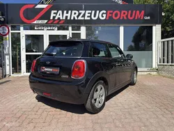 Schwarz Gebraucht 2018 Mini Cooper Kleinwagen | 13.700 € (Fairer Preis)