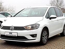 Weiß Gebraucht 2016 VW Golf Sportsvan Allstar Van / Kleinbus | 12.750 € (Fairer Preis)