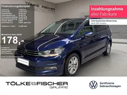 Blau Gebraucht 2024 VW Touran Comfortline Van / Kleinbus | 34.398 € (Fairer Preis)