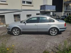 Silber Gebraucht 2000 VW Passat Limousine | 2.999 € (Teuer)
