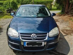 Blau Gebraucht 2006 VW Jetta Trendline Limousine | 1.799 € (Fairer Preis)