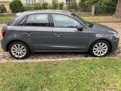 Grau Gebraucht 2017 Audi A1 Sportback Kleinwagen | 14.500 € (Etwas zu teuer)