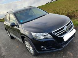 Schwarz Gebraucht 2010 VW Tiguan SUV | 6.000 € (Guter Preis)