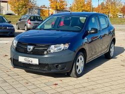 Blau Gebraucht 2016 Dacia Sandero Essentiel Kleinwagen | 7.290 € (Fairer Preis)