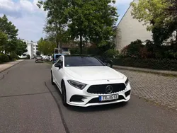 Weiß Gebraucht 2018 Mercedes CLS350 AMG line Coupé | 43.400 € (Fairer Preis)