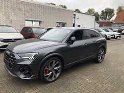 Grau Gebraucht 2022 Audi RS Q3 Sportback Sport SUV | 58.900 € (Fairer Preis)