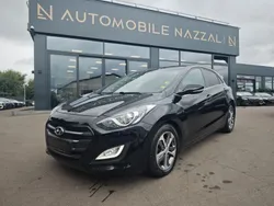 Schwarz Gebraucht 2016 Hyundai i30 Blackline Limousine | 8.999 € (Fairer Preis)