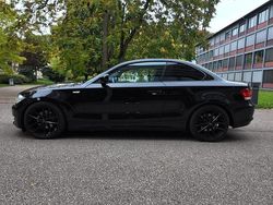 Schwarz Gebraucht 2011 BMW 120 Coupé M Sport Coupé | 15.799 €