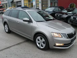 Beige Gebraucht 2019 Skoda Octavia Style Kombi | 15.998 € (Fairer Preis)