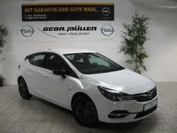 Weiß Gebraucht 2020 Opel Astra Limousine | 14.490 € (Teuer)