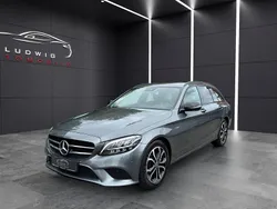 Grau Gebraucht 2019 Mercedes C220 Limousine | 23.999 € (Guter Preis)