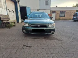 Grün Gebraucht 2000 Subaru Legacy Kombi | 2.800 € (Etwas zu teuer)