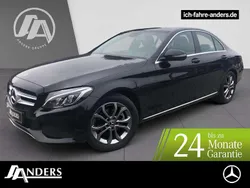 Obsidianschwarz Gebraucht 2017 Mercedes C180 Avantgarde Limousine | 20.864 € (Fairer Preis)