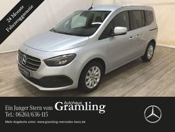 Silber Gebraucht 2022 Mercedes 180 Progressive Limousine | 26.489 € (Fairer Preis)