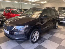 Schwarz Gebraucht 2018 Skoda Karoq Ambition SUV | 13.999 € (Fairer Preis)