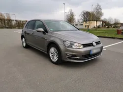 Grau Gebraucht 2014 VW Golf VII Limousine | 10.700 € (Fairer Preis)