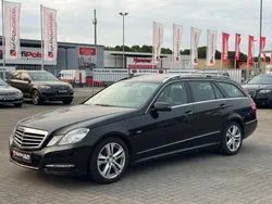 Schwarz Gebraucht 2010 Mercedes E220 Avantgarde Kombi | 5.950 € (Guter Preis)