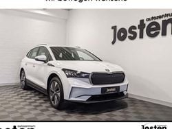 Weiß moonweiss metallic metallic Gebraucht 2024 Skoda Enyaq iV Loft SUV | 29.990 € (Guter Preis)